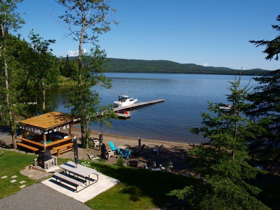 Auberge Sur Le Lac Temiscouata Temiscouata Sur Le Lac Exterior photo